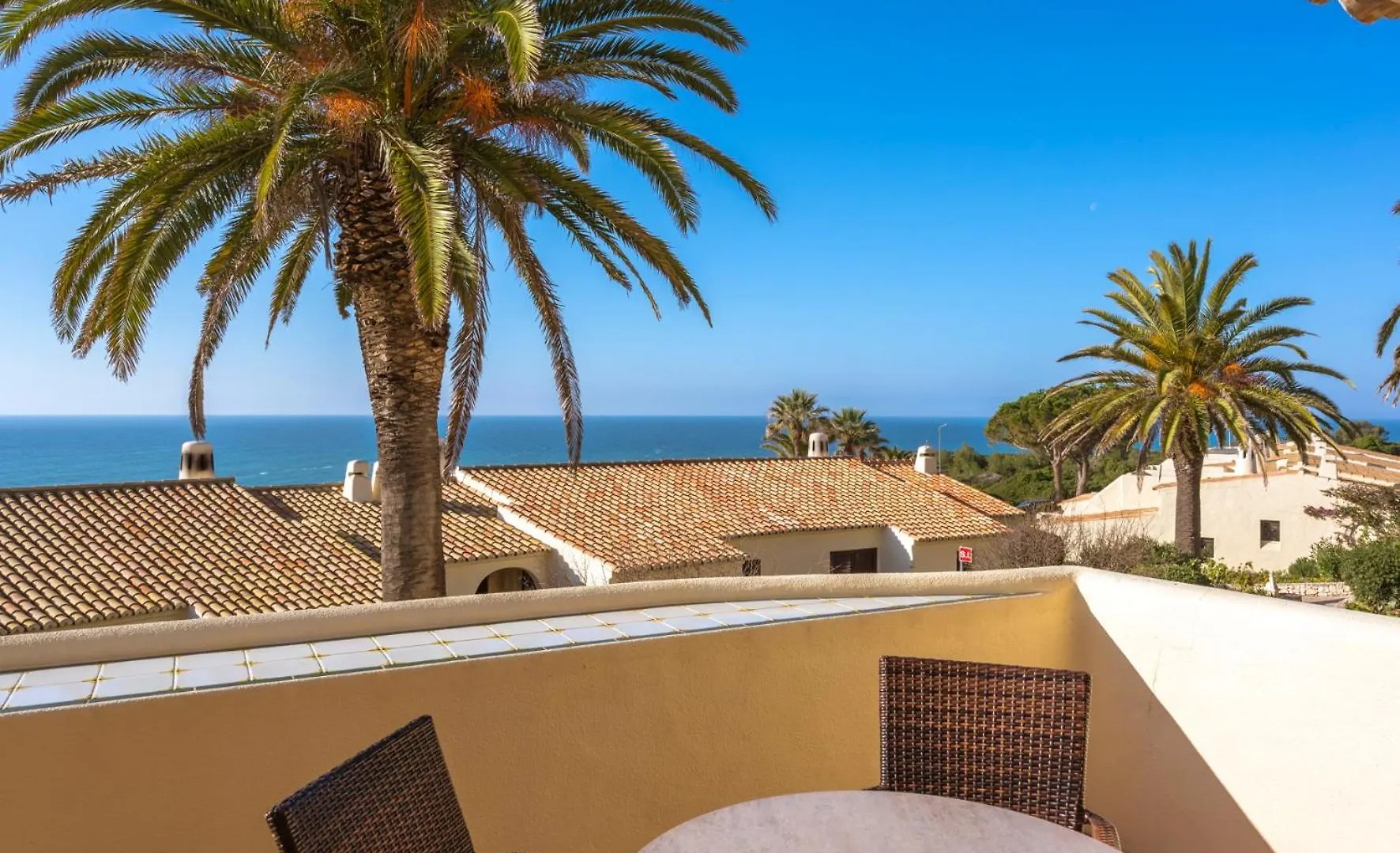 Holiday park Algar Seco Parque Hotel Carvoeiro