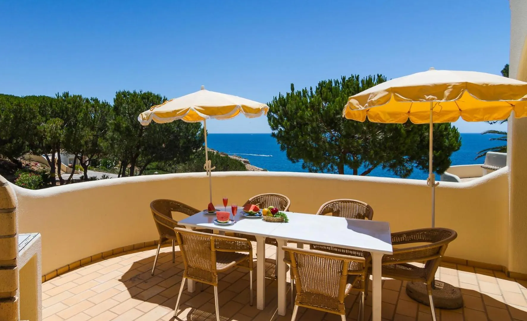 *** Holiday park Algar Seco Parque Hotel Carvoeiro  Portugal