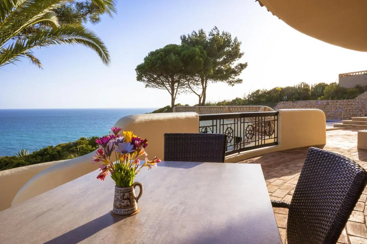 Algar Seco Parque Hotel Carvoeiro 3*,